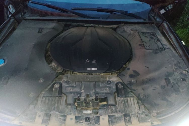 Used Hongqi H9 2020 2.0T Smart Connect Flagship Edition Engine Bay