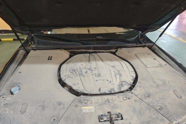 Used Hongqi H9 2020 2.0T Smart Connect Flagship Edition Engine Bay