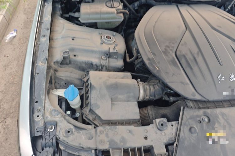 Used Hongqi H9 2020 2.0T Smart Connect Flagship Edition Engine Bay Right