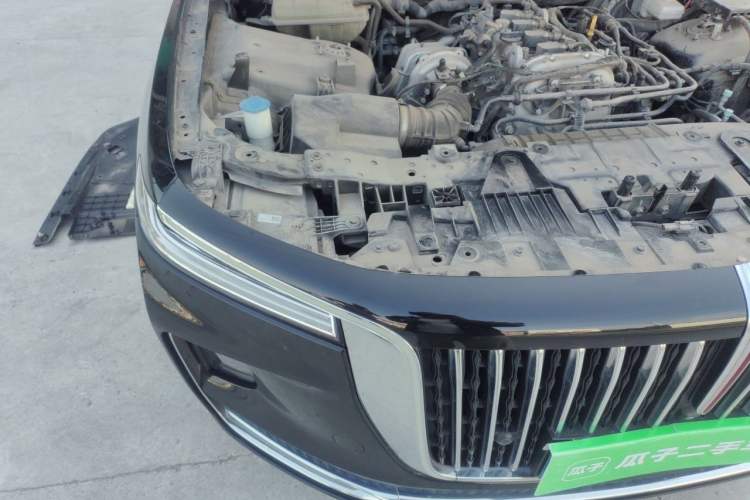 Used Hongqi H9 2020 2.0T Smart Connect Flagship Edition Engine Bay Right