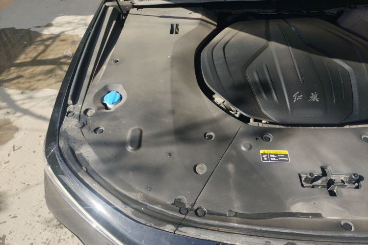 Used Hongqi H9 2020 2.0T Smart Connect Flagship Edition Engine Bay Right
