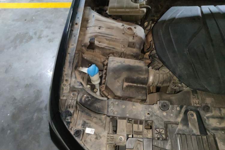 Used Hongqi H9 2020 2.0T Smart Connect Flagship Edition Engine Bay Right