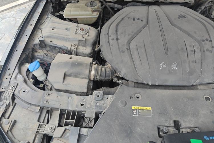 Used Hongqi H9 2020 2.0T Smart Connect Flagship Edition Engine Bay Right