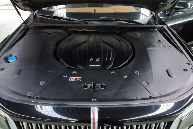Used Hongqi H9 2020 2.0T Smart Connect Flagship Edition Engine Bay