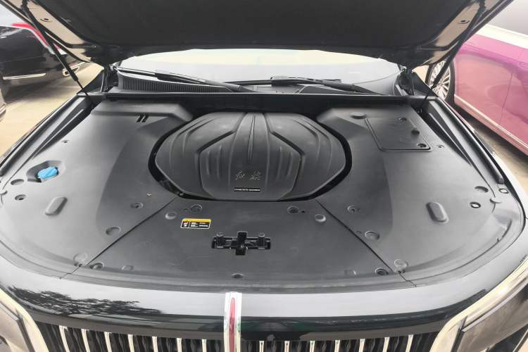 Used Hongqi H9 2020 2.0T Smart Connect Flagship Edition Engine Bay