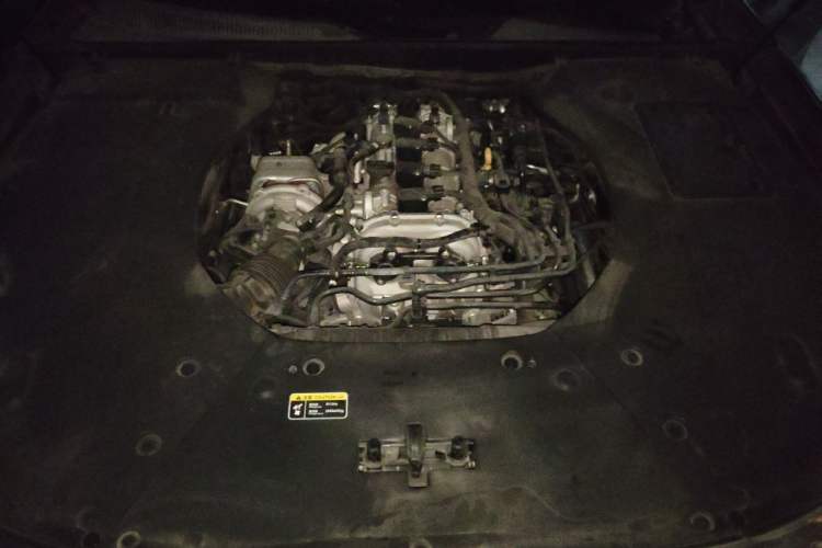 Used Hongqi H9 2020 Revised Version 2.0T Smart Connect Flagship Edition Engine Bay