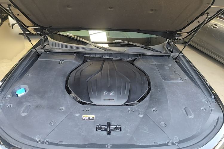 Used Hongqi H9 2020 2.0T Smart Connect Flagship Edition Engine Bay