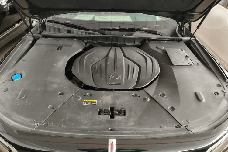 Used Hongqi H9 2020 2.0T Smart Connect Flagship Edition Engine Bay
