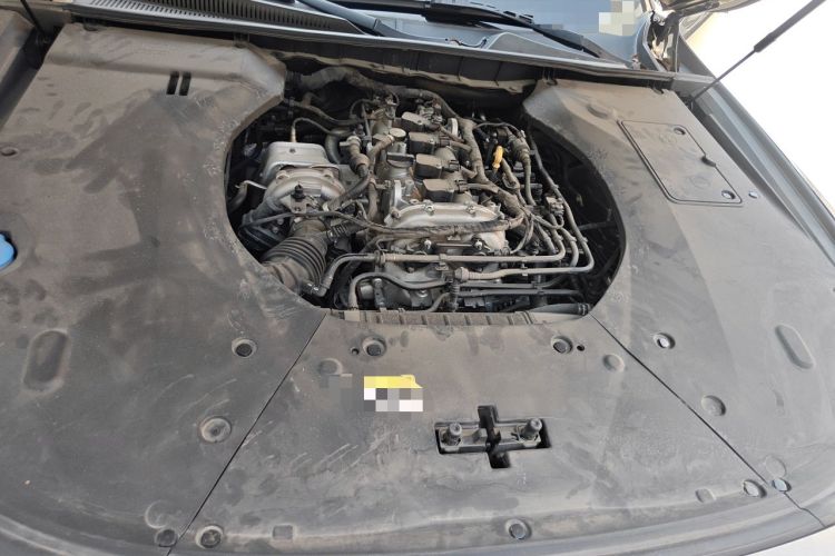 Used Hongqi H9 2020 2.0T Smart Connect Flagship Edition Engine Bay