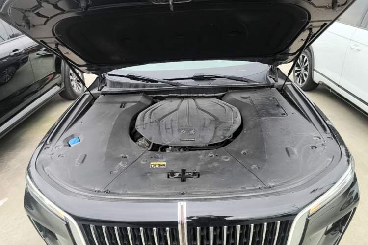 Used Hongqi H9 2020 2.0T Smart Connect Flagship Edition Engine Bay