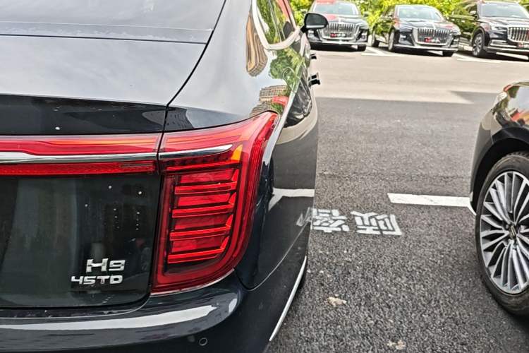 Used Hongqi H9 2020 2.0T Smart Connect Flagship Edition Exterior 3