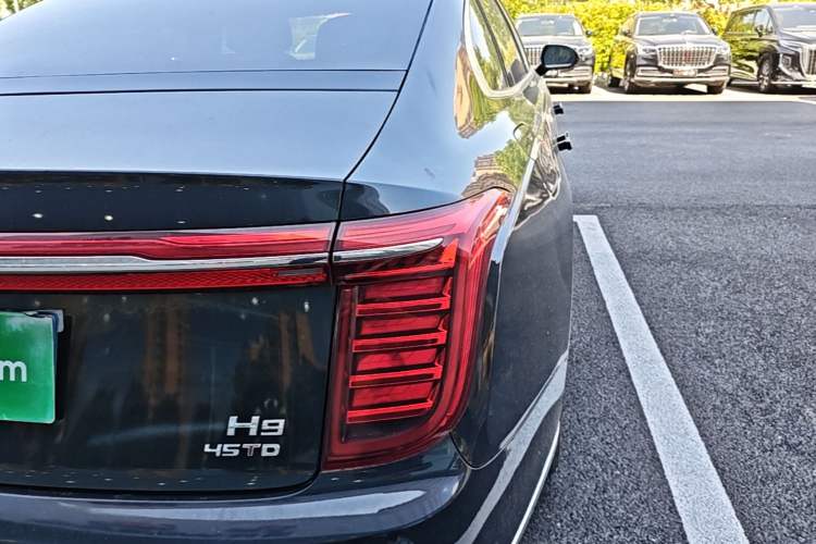 Used Hongqi H9 2020 2.0T Smart Connect Flagship Edition Exterior 3
