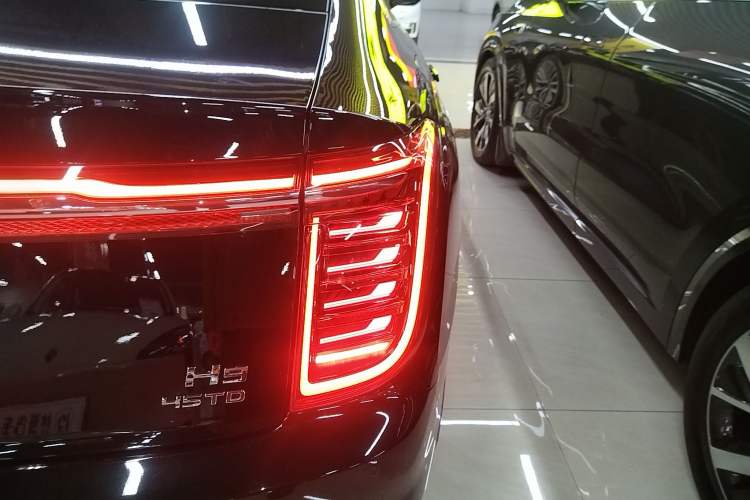 Used Hongqi H9 2020 2.0T Smart Connect Flagship Edition Exterior 3