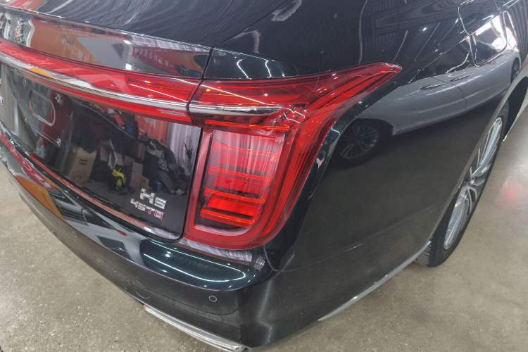 Used Hongqi H9 2020 2.0T Smart Connect Flagship Edition Exterior 3