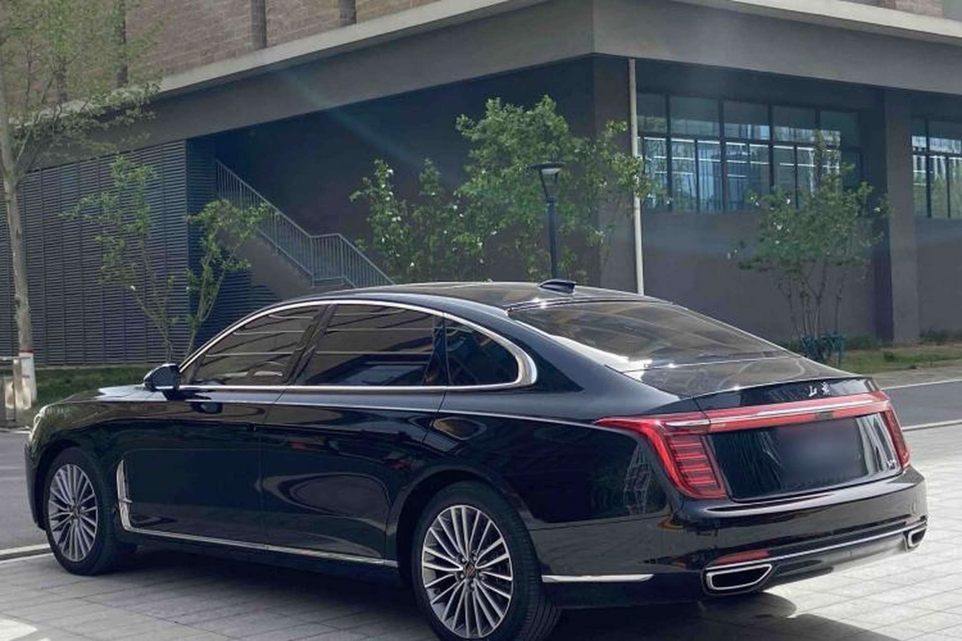 Used Hongqi H9 2020 2.0T Smart Connect Flagship Edition Exterior 4