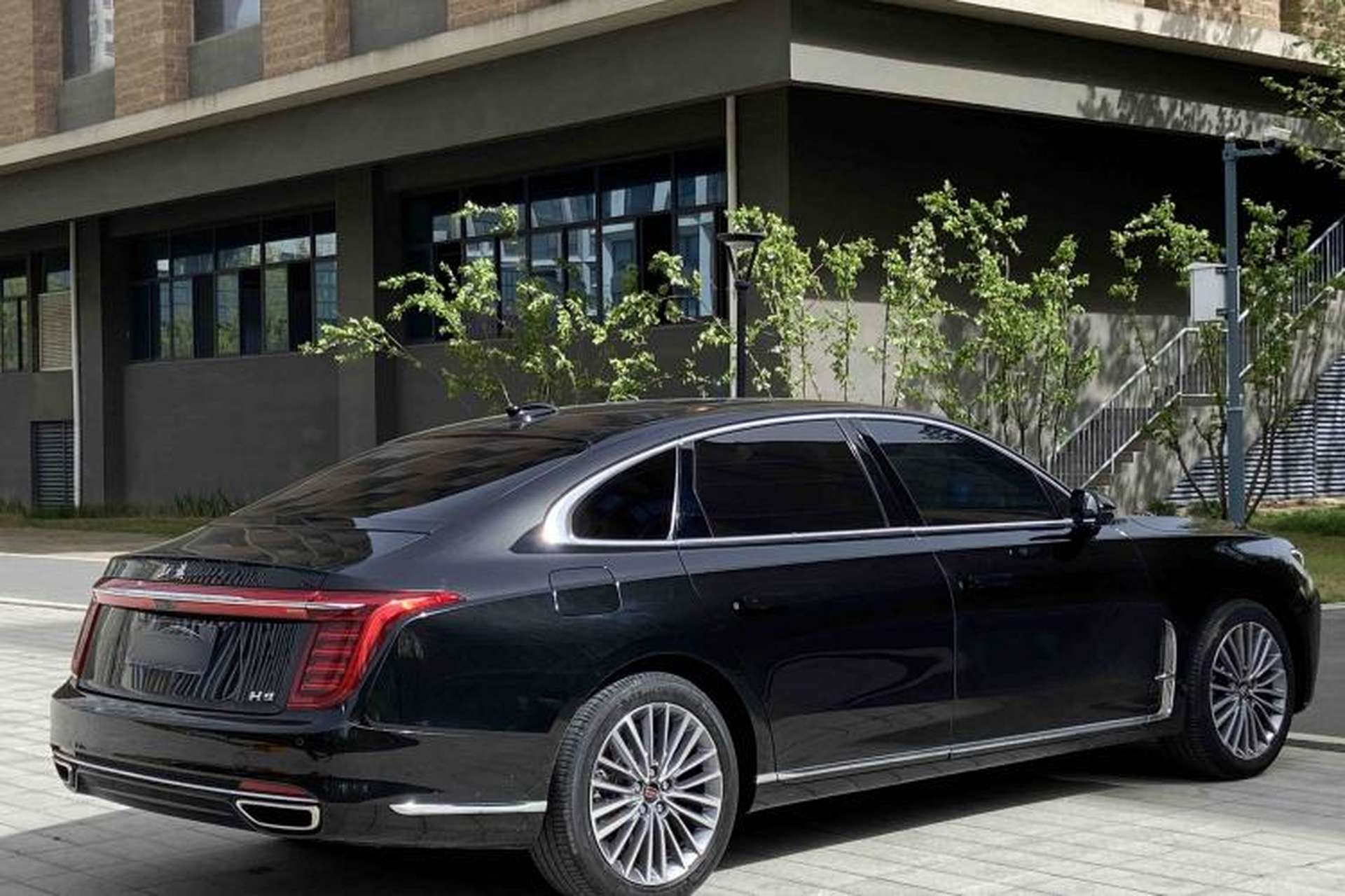 Used Hongqi H9 2020 2.0T Smart Connect Flagship Edition Exterior 5