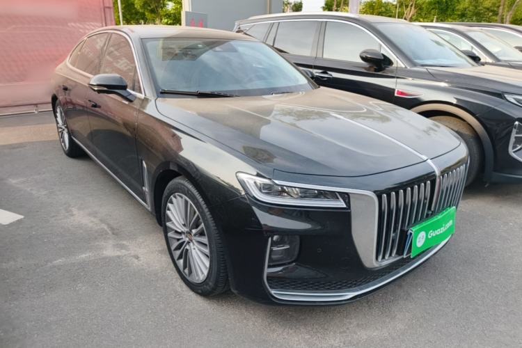 Used Hongqi H9 2020 2.0T Smart Connect Flagship Edition Front Right 45 Deg