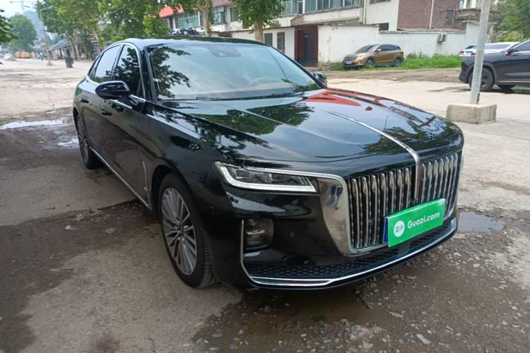 Used Hongqi H9 2020 2.0T Smart Connect Flagship Edition Front Right 45 Deg