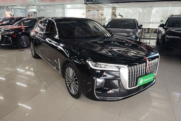 Used Hongqi H9 2020 2.0T Smart Connect Flagship Edition Front Right 45 Deg