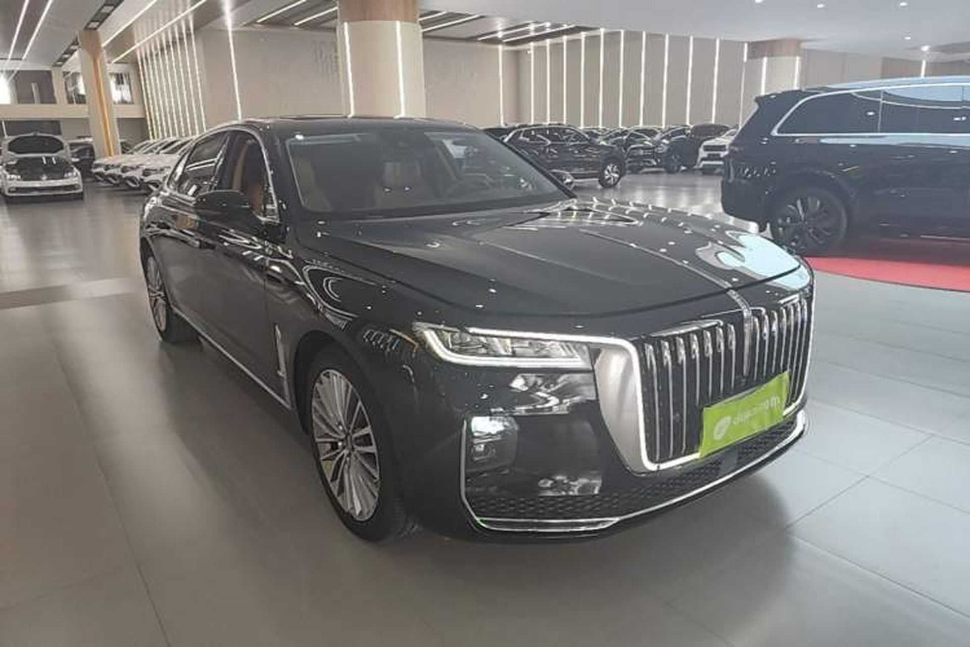 Used Hongqi H9 2020 2.0T Smart Connect Flagship Edition Front Right 45 Deg