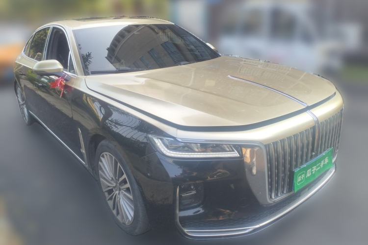 Used Hongqi H9 2020 2.0T Smart Connect Flagship Edition Front Right 45 Deg