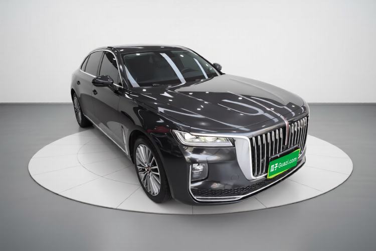 Used Hongqi H9 2020 2.0T Smart Connect Flagship Edition Front Right 45 Deg