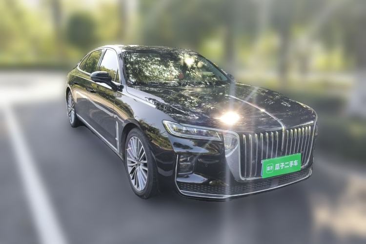 Used Hongqi H9 2020 2.0T Smart Connect Flagship Edition Front Right 45 Deg