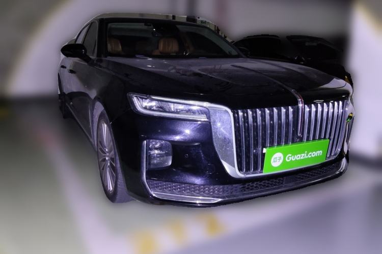 Used Hongqi H9 2020 2.0T Smart Connect Flagship Edition Front Right 45 Deg