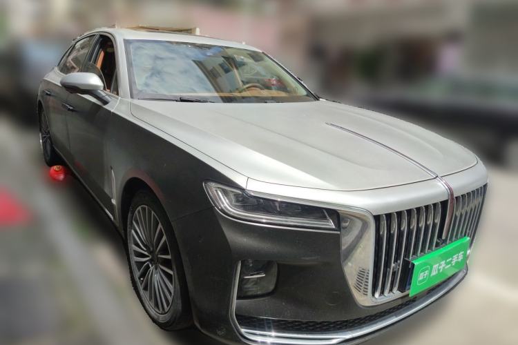 Used Hongqi H9 2020 2.0T Smart Connect Flagship Edition Front Right 45 Deg
