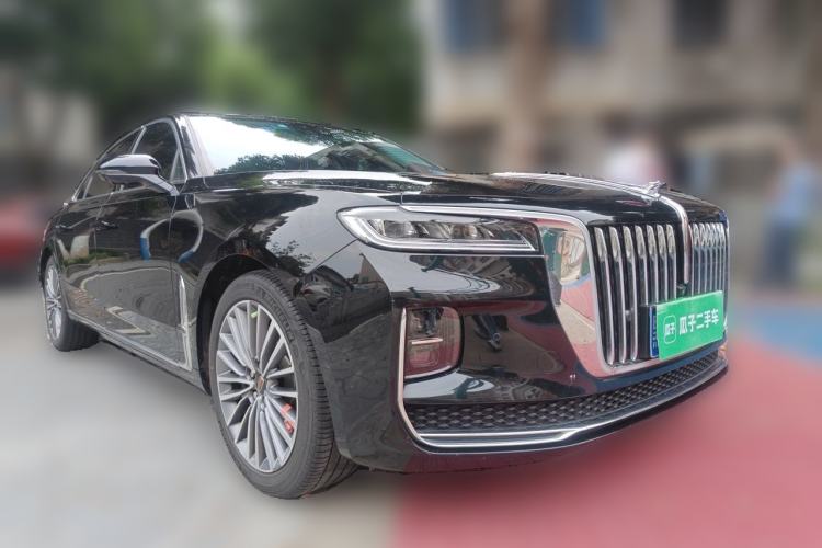 Used Hongqi H9 2020 2.0T Smart Connect Flagship Edition Front Right 45 Deg