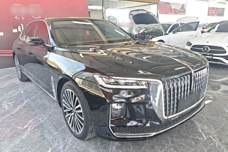 Used Hongqi H9 2020 2.0T Smart Connect Flagship Edition Front Right 45 Deg