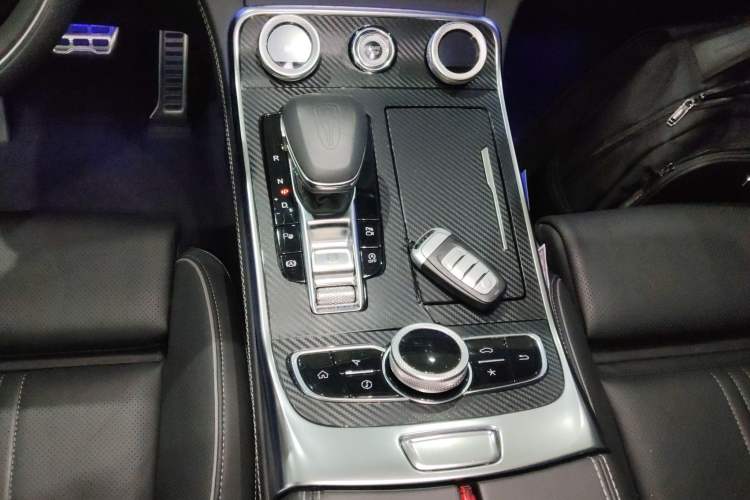 Used Hongqi H9 2020 3.0T Smart Connect Flagship Edition Gear Lever