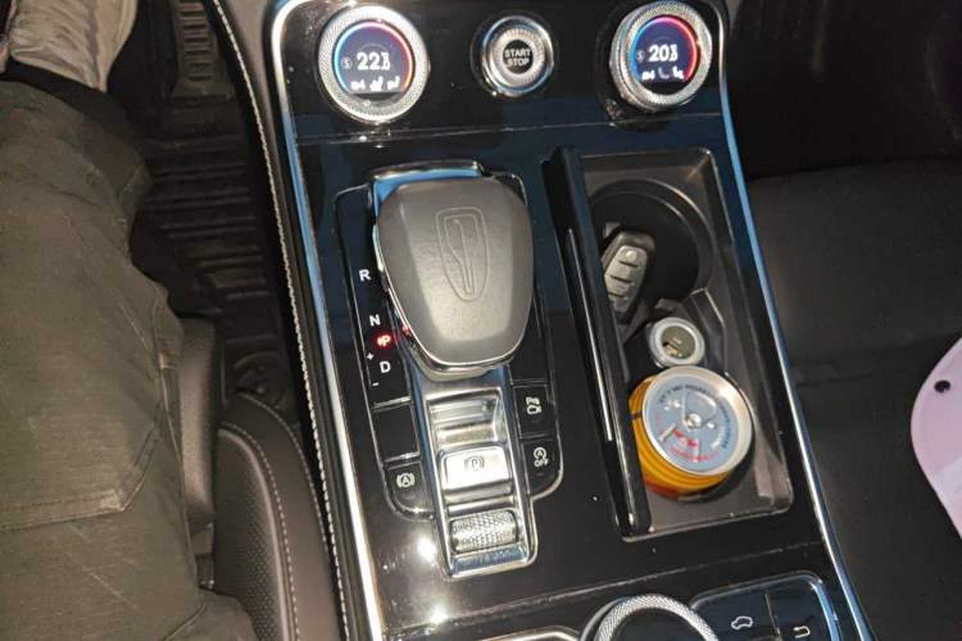 Used Hongqi H9 2020 2.0T Smart Connect Flagship Edition Gear Lever