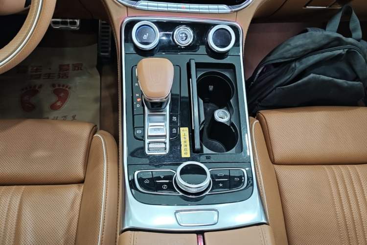 Used Hongqi H9 2020 2.0T Smart Connect Flagship Edition Gear Lever
