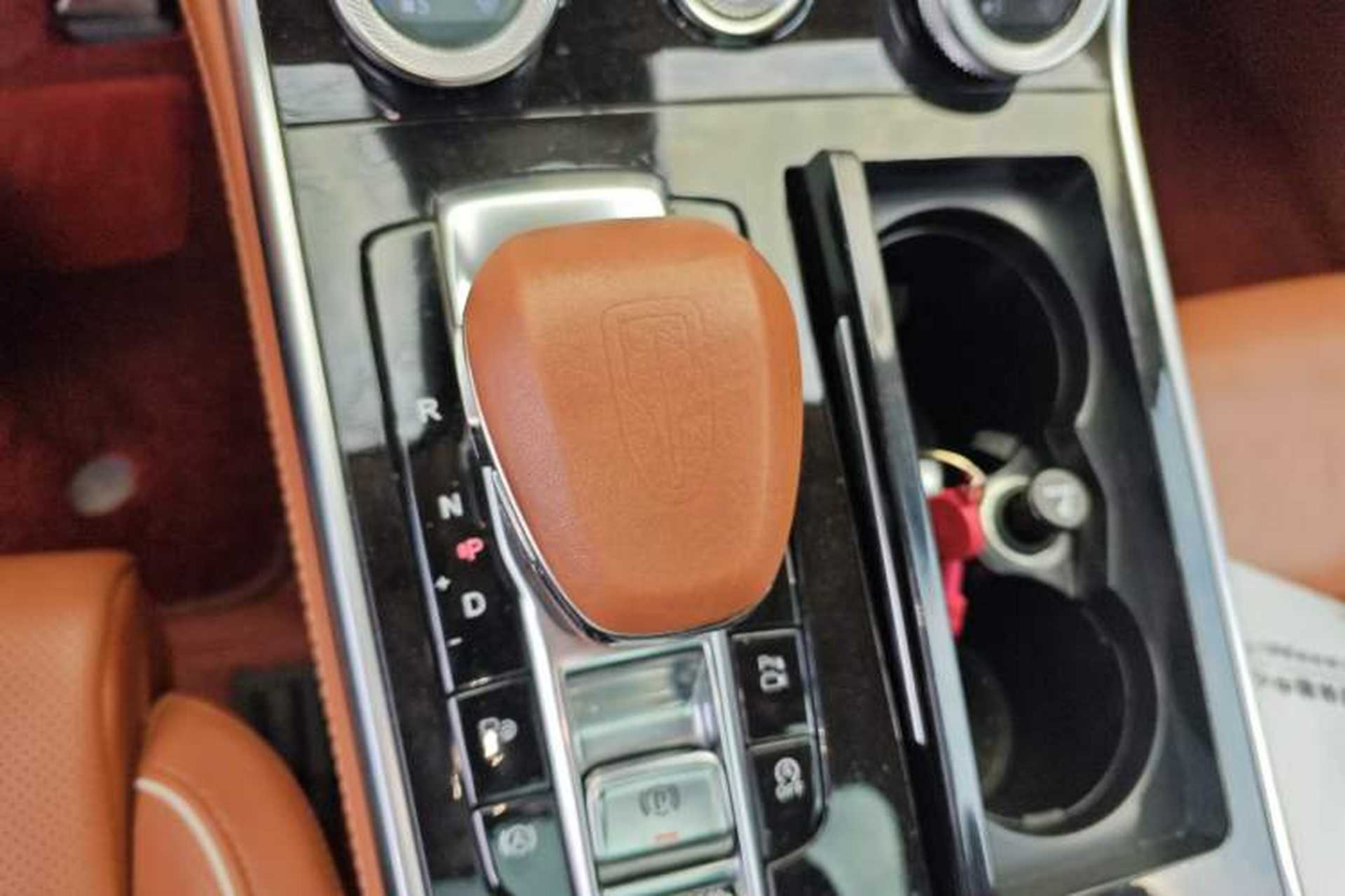 Used Hongqi H9 2020 2.0T Smart Connect Flagship Edition Gear Lever