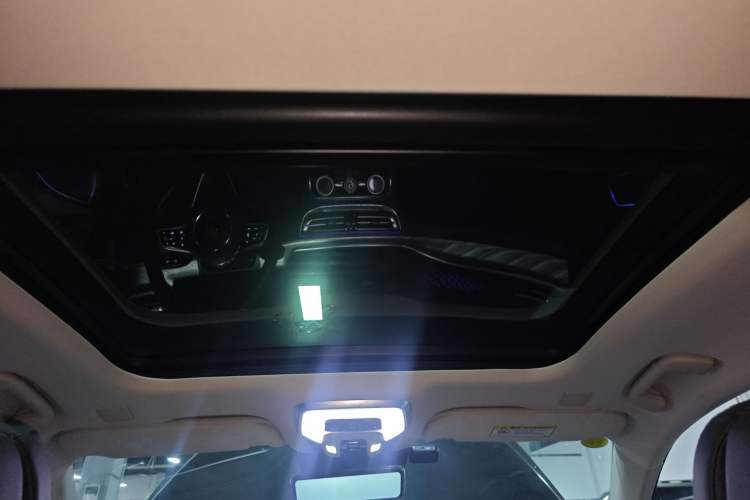 Used Hongqi H9 2020 2.0T Smart Connect Flagship Edition Headliner