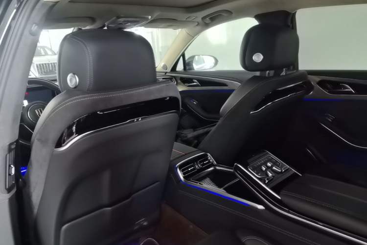 Used Hongqi H9 2020 3.0T Smart Connect Flagship Four-Seat Version Headliner