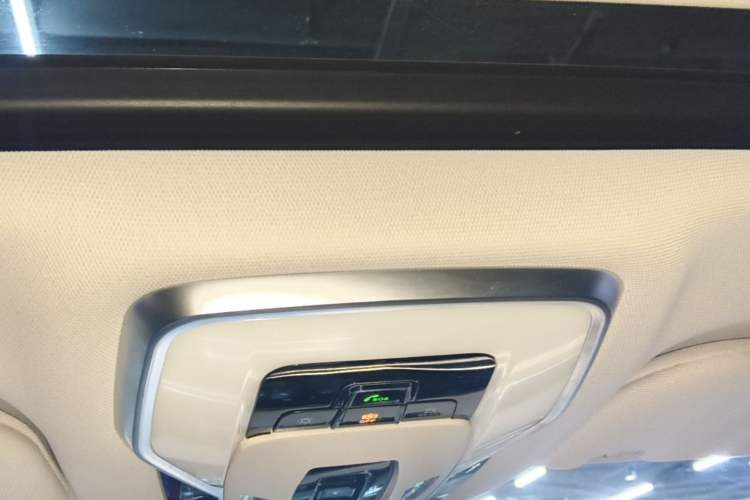 Used Hongqi H9 2020 2.0T Smart Connect Flagship Edition Headliner