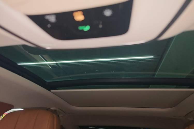 Used Hongqi H9 2020 2.0T Smart Connect Flagship Edition Headliner