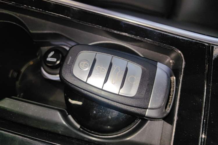 Used Hongqi H9 2020 2.0T Smart Connect Flagship Edition Interior 1