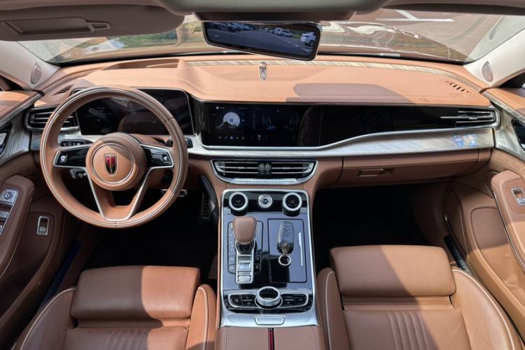 Used Hongqi H9 2020 2.0T Smart Connect Flagship Edition Interior 1