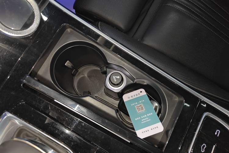 Used Hongqi H9 2020 2.0T Smart Connect Flagship Edition Interior 1