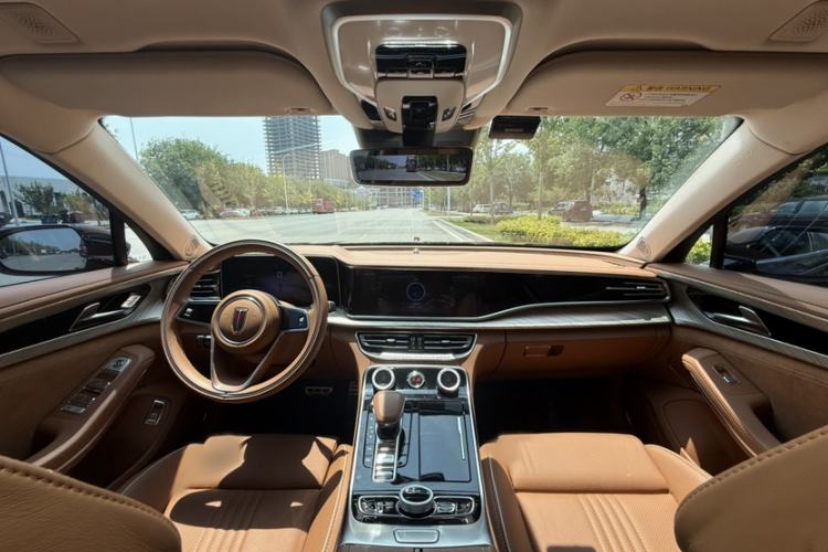 Used Hongqi H9 2020 2.0T Smart Connect Flagship Edition Interior 1