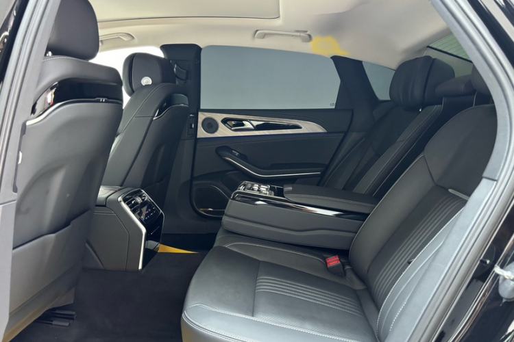 Used Hongqi H9 2020 2.0T Smart Connect Flagship Edition Interior 1