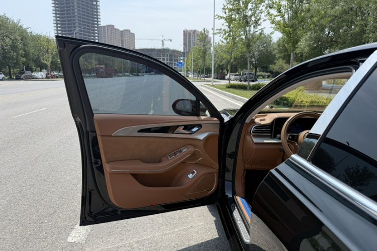 Used Hongqi H9 2020 2.0T Smart Connect Flagship Edition Interior 13