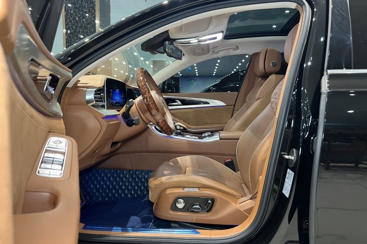 Used Hongqi H9 2020 Restyled 3.0T Smart Connect Flagship Edition Interior 2