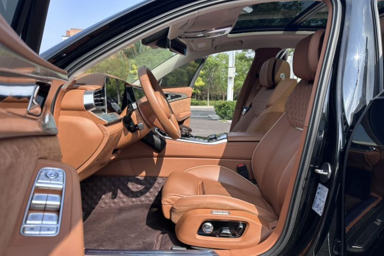 Used Hongqi H9 2020 2.0T Smart Connect Flagship Edition Interior 2