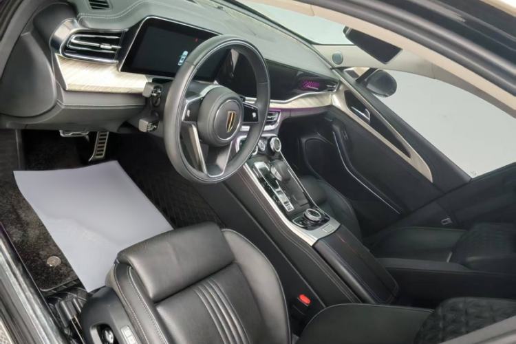 Used Hongqi H9 2020 2.0T Smart Connect Flagship Edition Interior 2