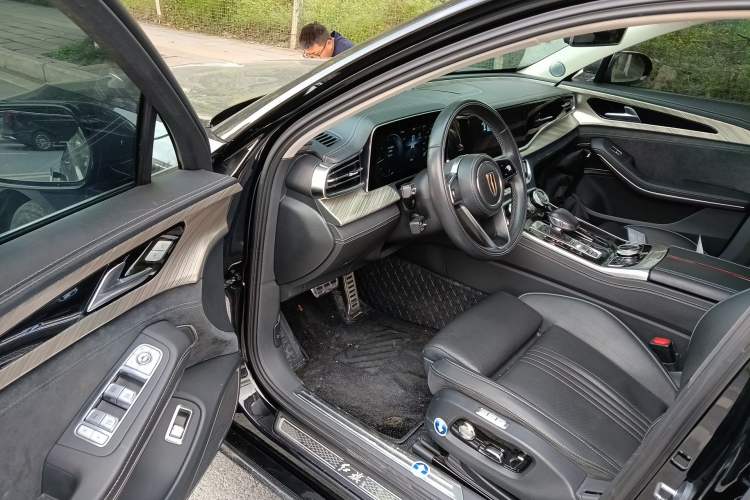 Used Hongqi H9 2020 Revised Version 2.0T Smart Connect Flagship Edition Interior 3