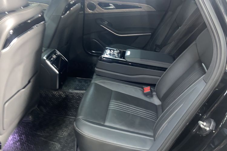 Used Hongqi H9 2020 2.0T Smart Connect Flagship Edition Interior 4